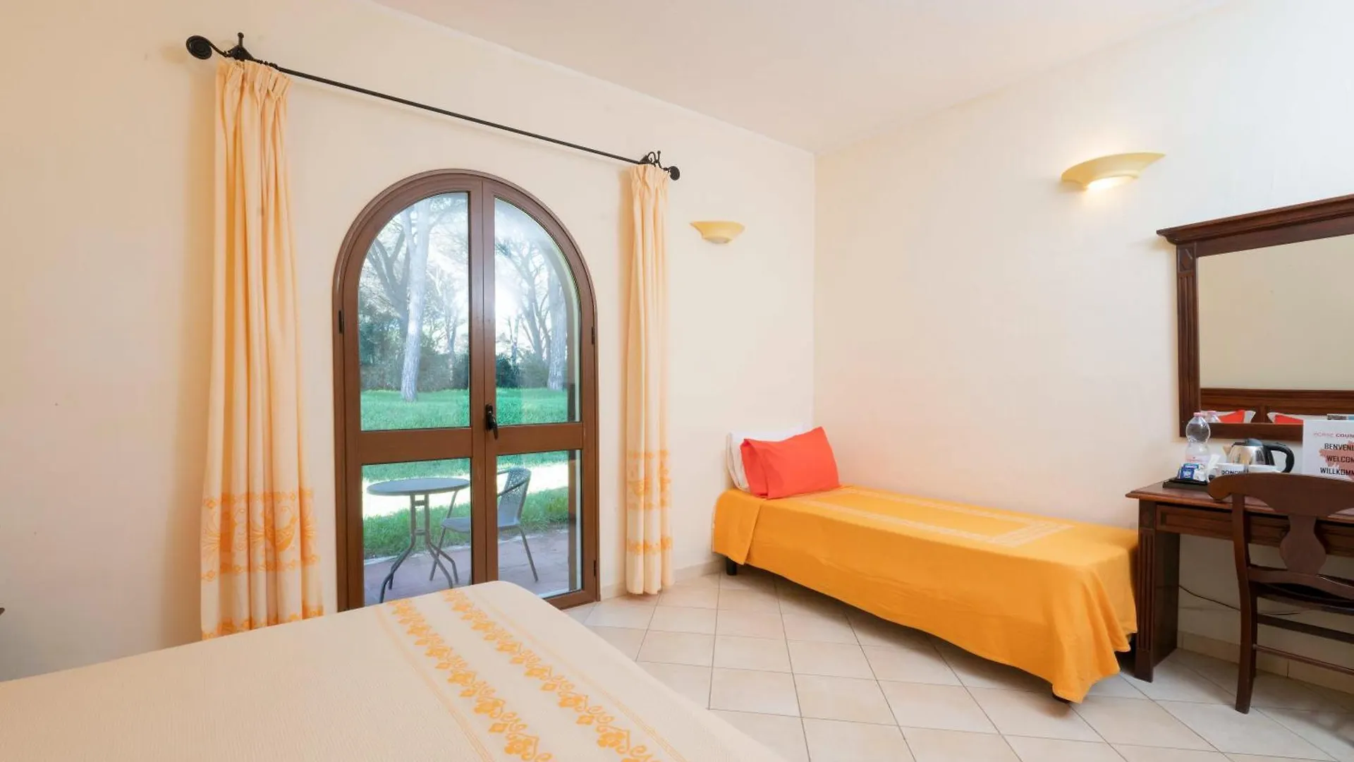 Horse Country Resort Congress & Spa - Hotel Medar Arborea 4*,  Italy