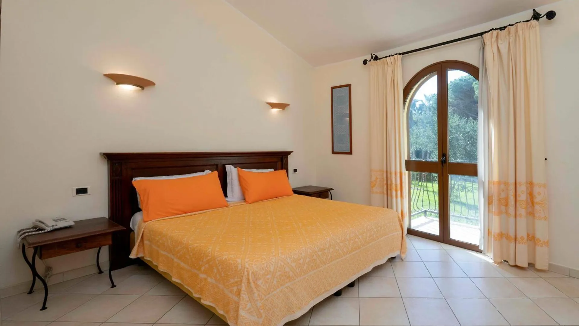 Horse Country Resort Congress & Spa - Hotel Medar Arborea