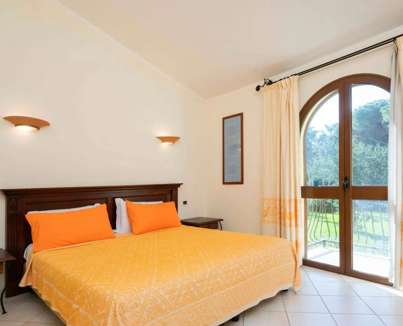 Horse Country Resort Congress & Spa - Hotel Medar Arborea